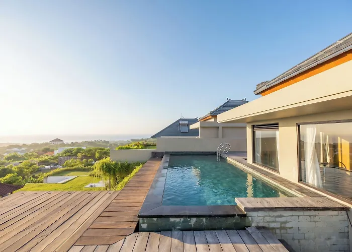 The Ocean Views Luxury & *